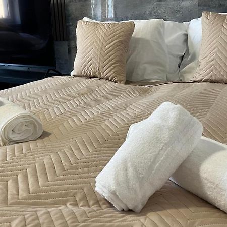Downtown Boutique Apartments ليبيريتش المظهر الخارجي الصورة