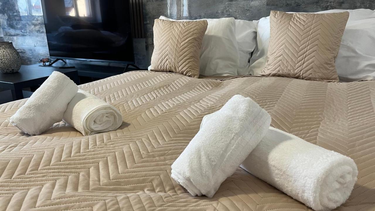Downtown Boutique Apartments ليبيريتش المظهر الخارجي الصورة