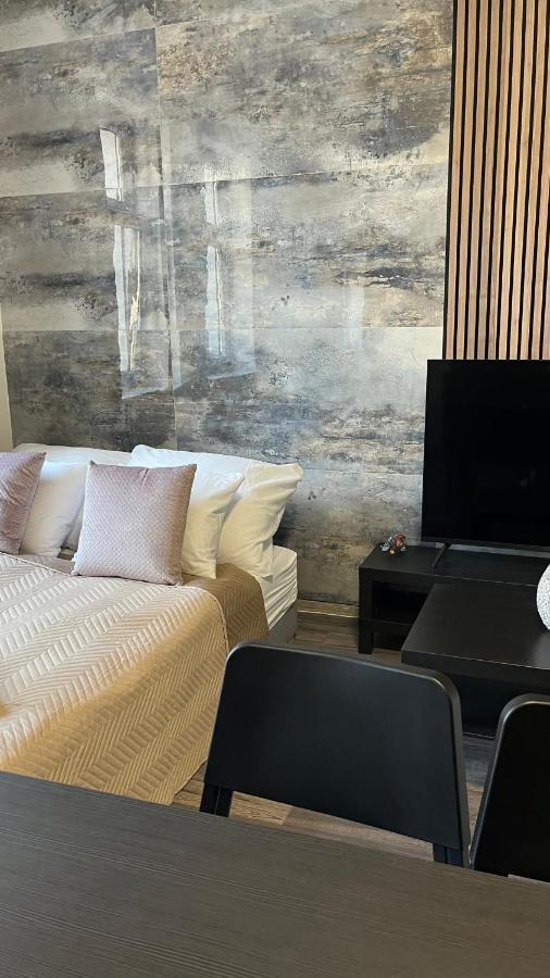 Downtown Boutique Apartments ليبيريتش المظهر الخارجي الصورة