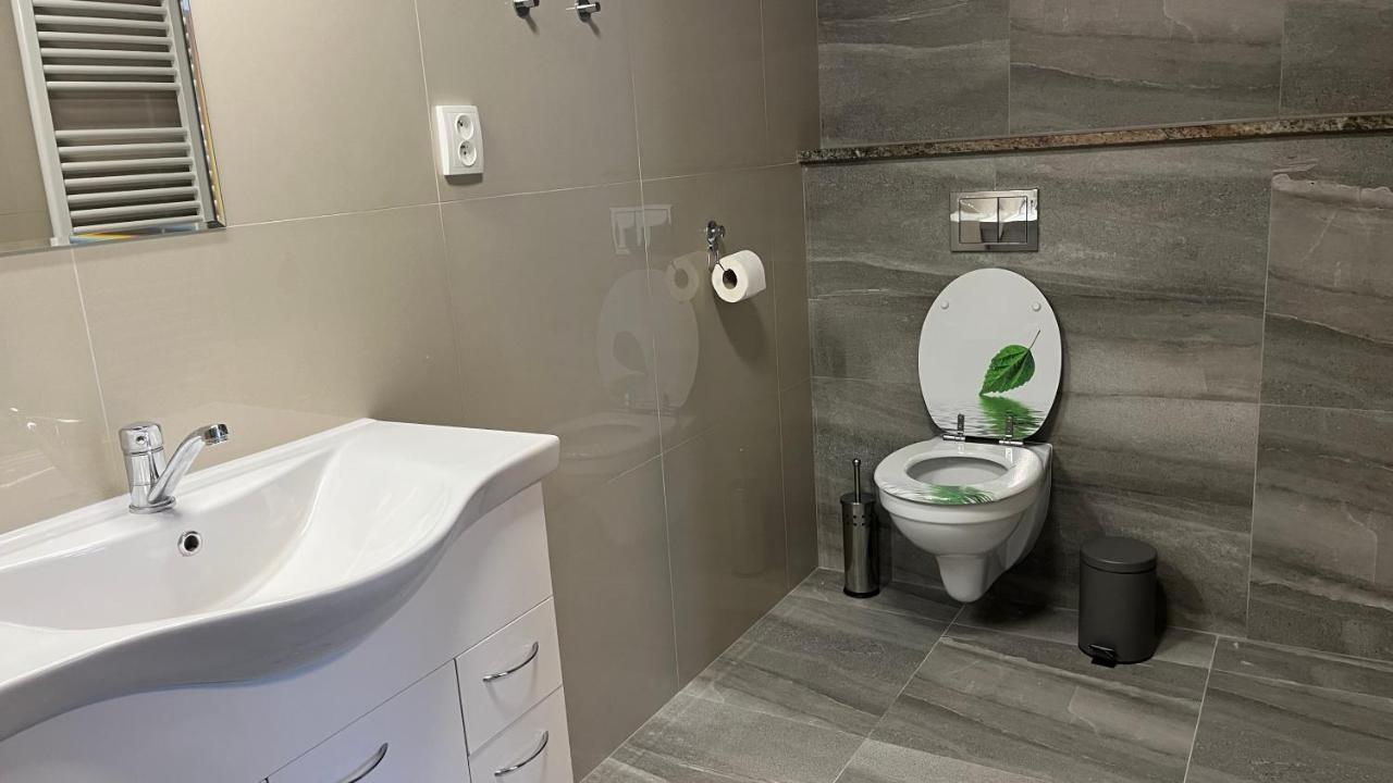 Downtown Boutique Apartments ليبيريتش المظهر الخارجي الصورة